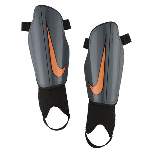 Ochraniacze Nike Charge 2.0 (kostka) SP2093