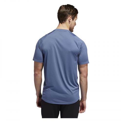 Koszulka męska do treningu adidas FreeLift Badge of Sport Graphic EA2795 