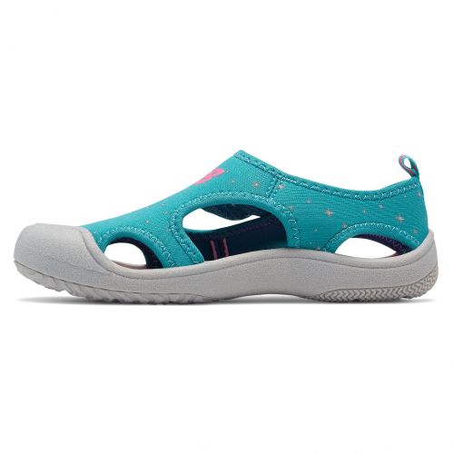 Sandały New Balance K2013