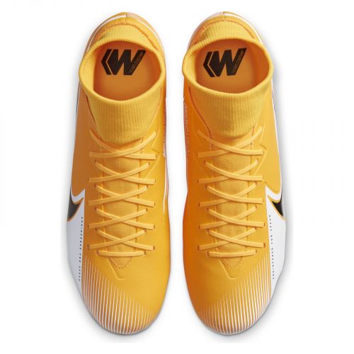Buty męskie do piłki nożnej Nike Mercurial Superfly 7 Academy MG AT7946