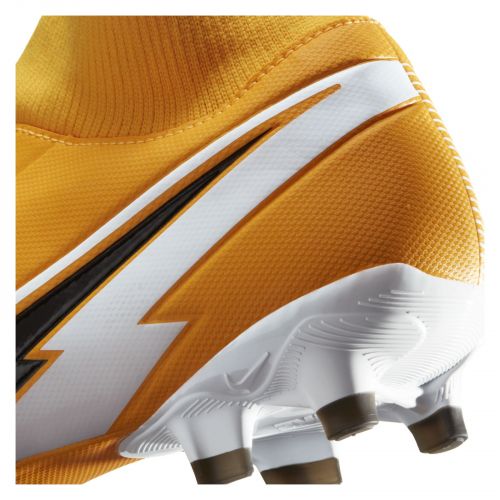 Buty męskie do piłki nożnej Nike Mercurial Superfly 7 Academy MG AT7946