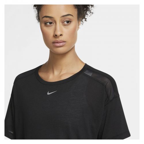 Koszulka damska treningowa Nike AeroAdapt CU5522