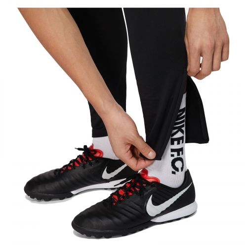Spodnie treningowe męskie Nike F.C. Essential CD0576