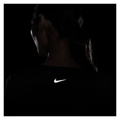 Koszulka damska do biegania Nike Swoosh Run CZ9278