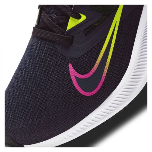 Buty damskie do biegania Nike Quest 3 CD0232