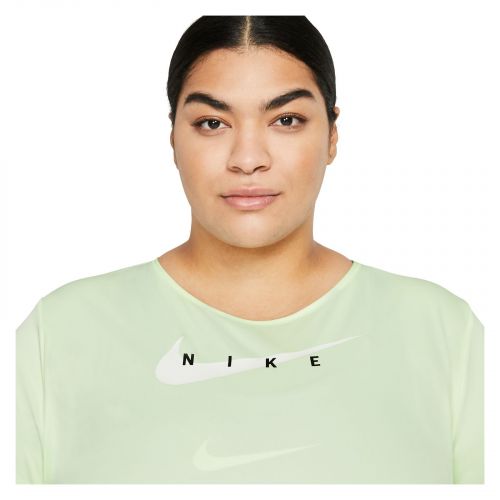 Koszulka damska do biegania Nike Swoosh Run CZ9278