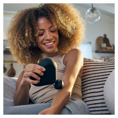 Masażer ręczny Therabody Theragun Mini black 4 gen