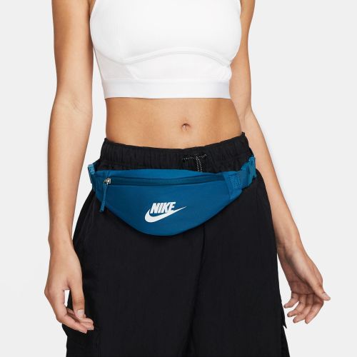 Nerka Nike Heritage DB0488