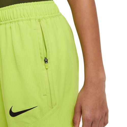 Spodenki sportowe dla chłopców Nike Dri-FIT Instacool DO9094