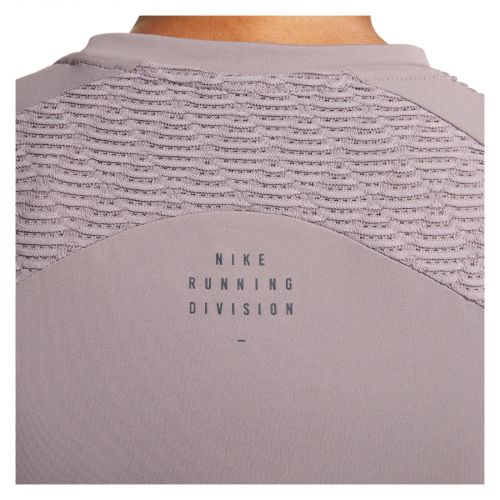 Koszulka do biegania damska Nike Dri-FIT ADV Run Division DQ6642
