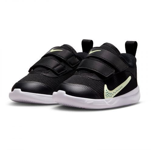 Buty dla dzieci Nike Omni Multi-Court DM9028