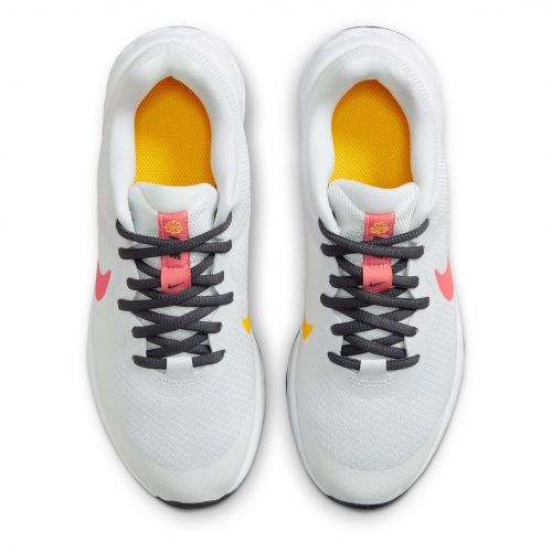 Buty do biegania dla dzieci Nike Revolution 6 DD1096 