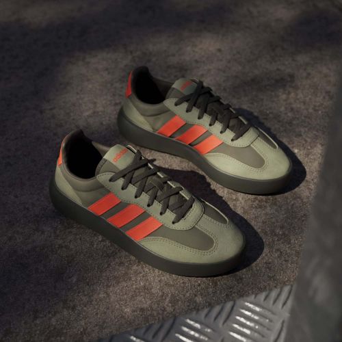 Buty dla dzieci adidas Barreda Decode J JQ8853