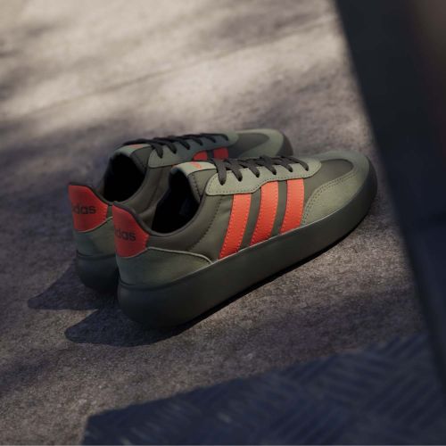 Buty dla dzieci adidas Barreda Decode J JQ8853
