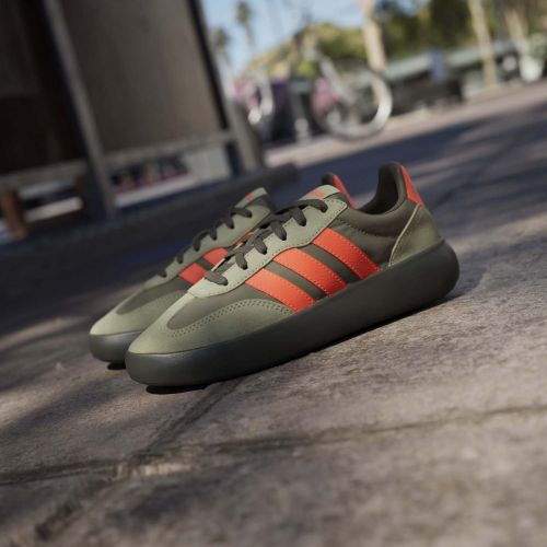 Buty dla dzieci adidas Barreda Decode J JQ8853