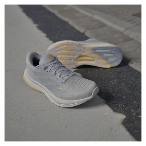 Buty do biegania damskie adidas Supernova Rise IG7512