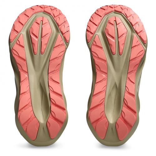 Buty do biegania damskie Asics NOVABLAST 5 TR 1012B809