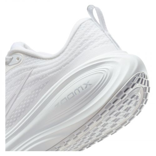 Buty do biegania damskie Nike Vomero Plus HV8154