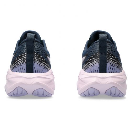 Buty do biegania dla dzieci Asics Novablast 4 GS 1014A317