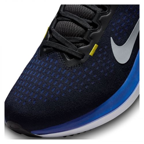 Buty do biegania męskie Nike Winflo 10 DV4022