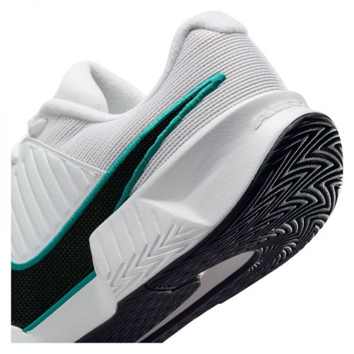 Buty do tenisa męskie Nike GP Challenge Pro FB3145