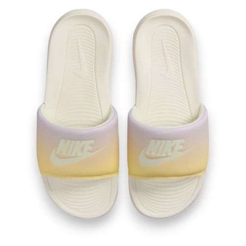 Klapki damskie Nike Victoria One Print CN9676