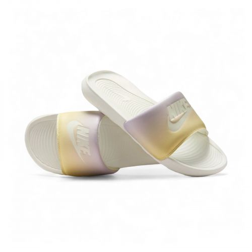 Klapki damskie Nike Victoria One Print CN9676