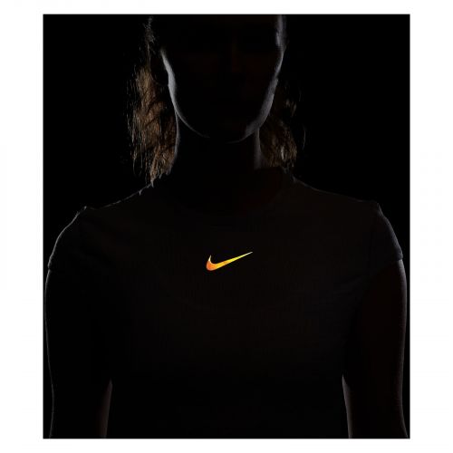 Koszulka do biegania damska Nike Dri-FIT Run Division DX0199