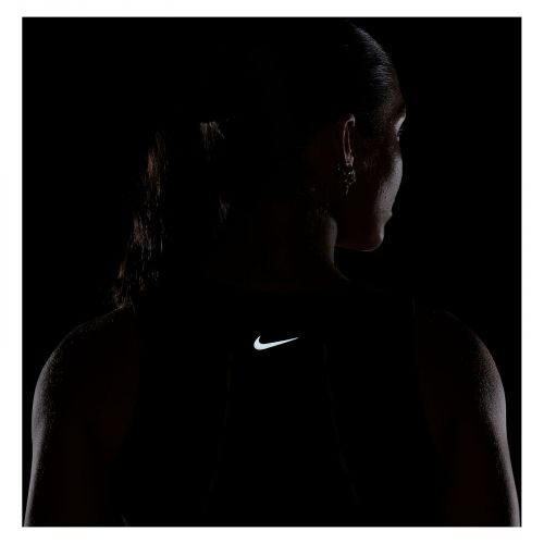 Koszulka treningowa damska Nike One Fitted Dri-FIT HM6398