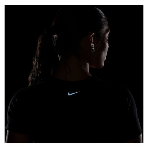 Koszulka treningowa damska Nike One Fitted Dri-FIT HQ0248