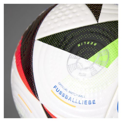 Piłka nożna adidas Fussballiebe Pro IQ3682