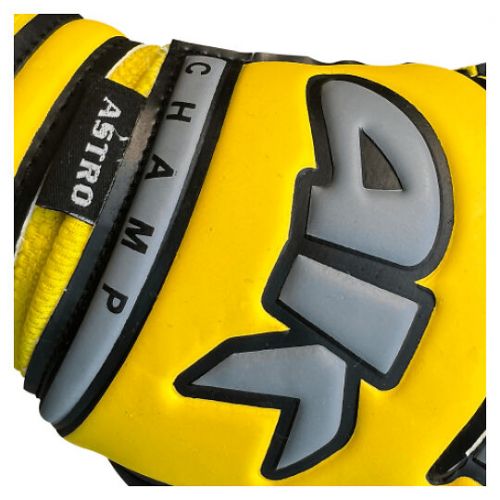 Rękawice bramkarskie 4Keepers Champ Astro VI HB