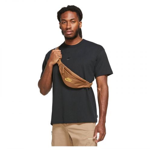 Nerka Nike Heritage DB0488