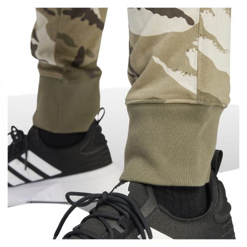 Spodnie dresowe męskie adidas Seasonal Essentials Camouflage IN7127