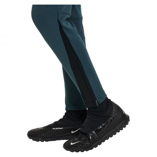 Spodnie piłkarskie dla dzieci Nike Therma-FIT Academy FJ6182
