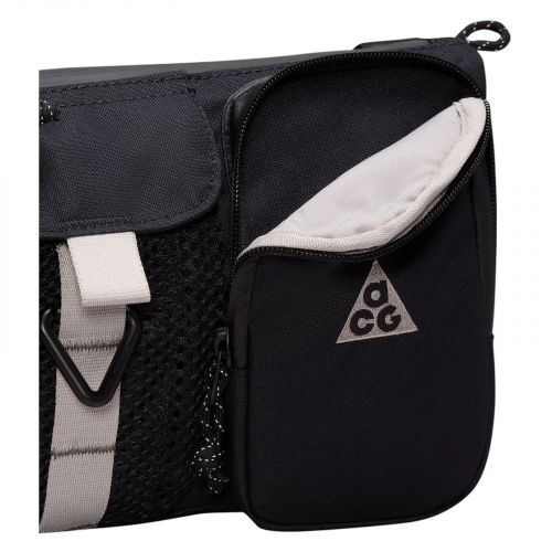 Torba przez ramię Nike ACG DAYMAX 3 l HJ8180