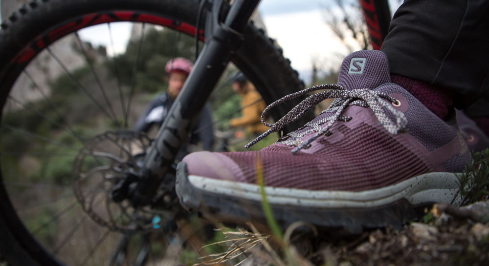 Salomon_outline W banner